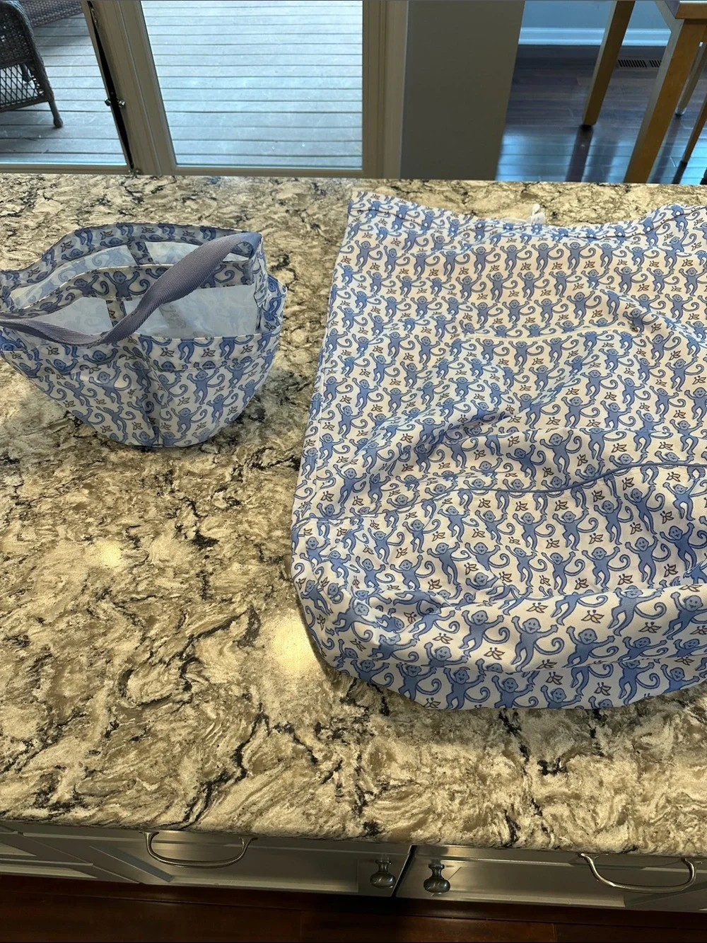 Pottery Barn Teen Roller Rabbit Blue Laundry Bag & Shower Caddy